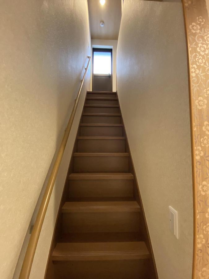 Wutong-40 Minutes Direct To Kansai Airport And 5 Minute Walk To Jr Or Subway Or Nankai Line And 1 Minute To Tsutenkaku The Landmark Of Osaka And Many Japanese Bistros Nearby Luaran gambar