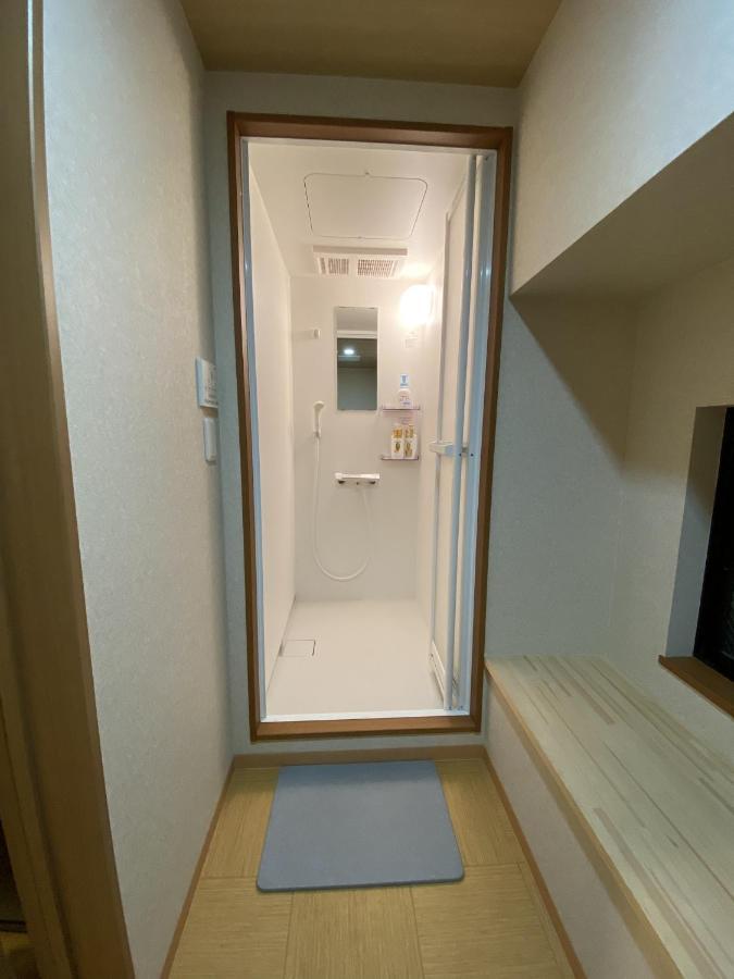 Wutong-40 Minutes Direct To Kansai Airport And 5 Minute Walk To Jr Or Subway Or Nankai Line And 1 Minute To Tsutenkaku The Landmark Of Osaka And Many Japanese Bistros Nearby Luaran gambar