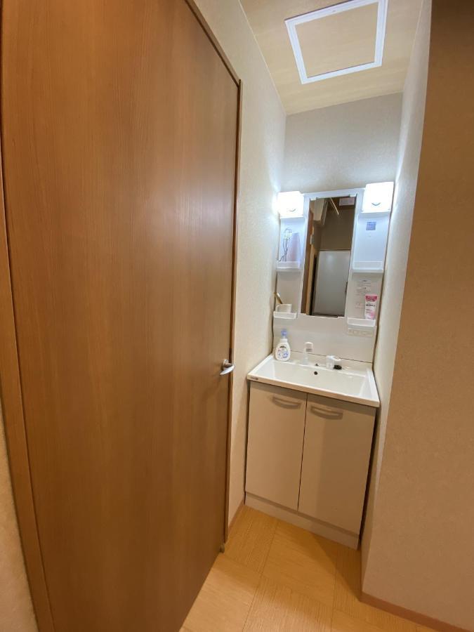 Wutong-40 Minutes Direct To Kansai Airport And 5 Minute Walk To Jr Or Subway Or Nankai Line And 1 Minute To Tsutenkaku The Landmark Of Osaka And Many Japanese Bistros Nearby Luaran gambar